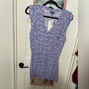 NWT blue Lily Rose romper size M. Has pockets! Cute & perfect for summer!